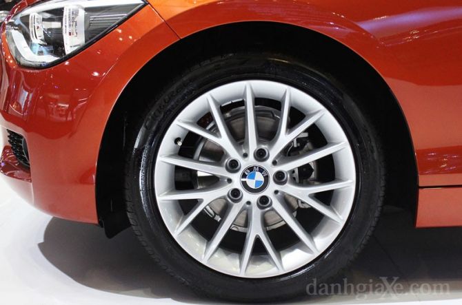 [Review] hình ảnh xe BMW Series 1 2013
