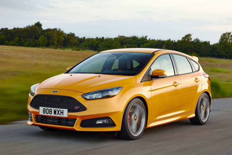 2015 Ford Focus Values  Cars for Sale  Kelley Blue Book