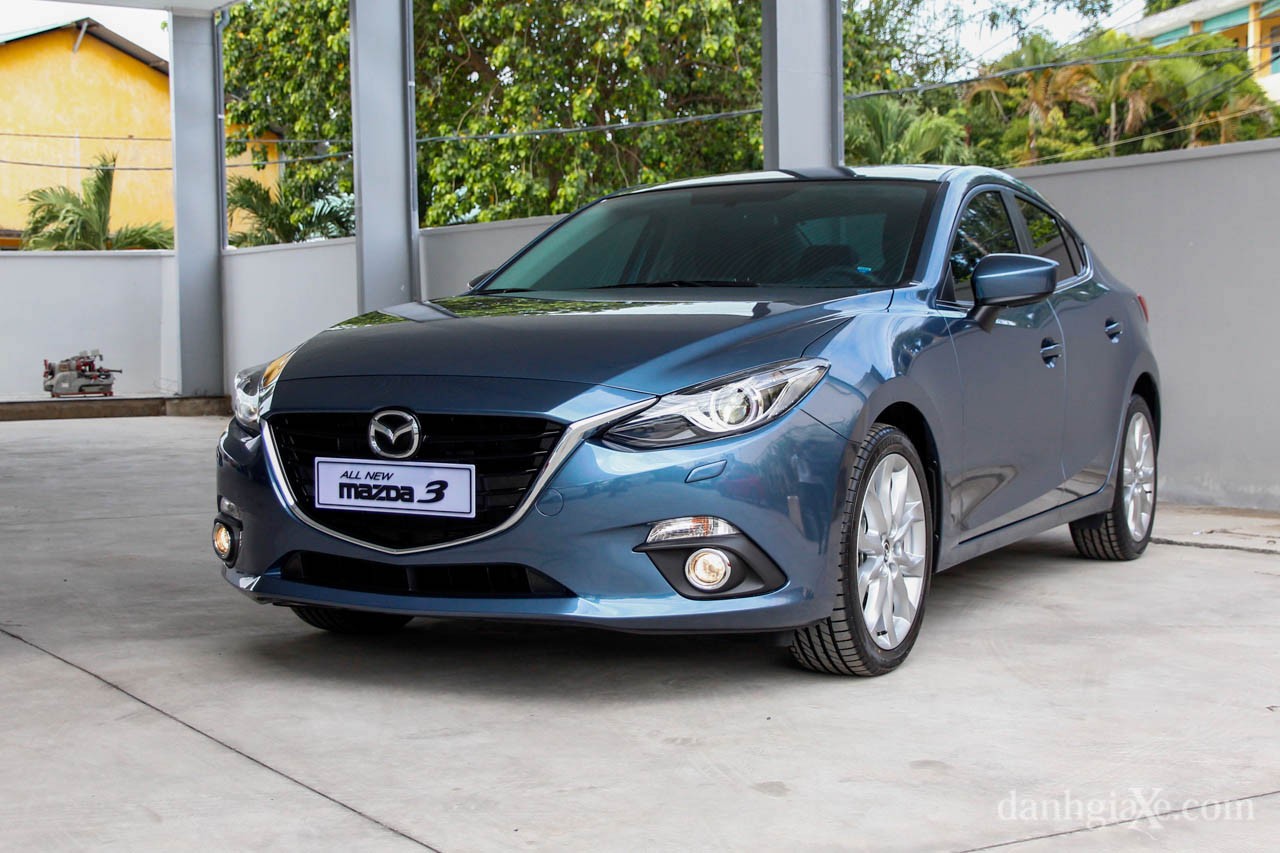 Bài đánh giá xe Mazda 3 2015