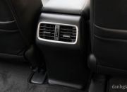 Cửa gió điều hòa riêng biệt cho hàng ghế sau