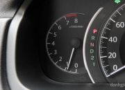 Đồng hồ vòng tua máy