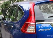 Thiết kế đèn hậu ôm lấy đuôi xe