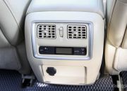 Hệ thống điều hòa tự động 3 vùng độc lập với cửa gió điều hòa cho hàng ghế sau dễ dàng điều chỉnh