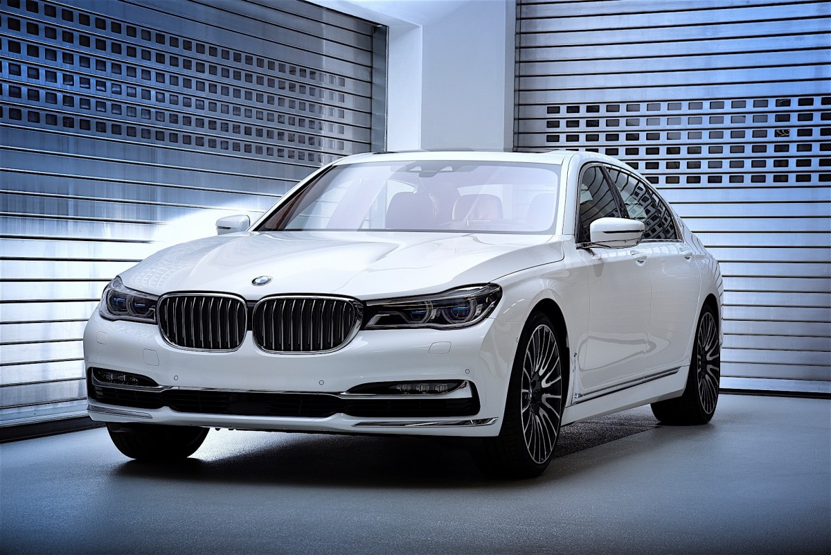 Hãng BMW giới thiệu hai phiên bản đặc biệt với số lượng giới hạn