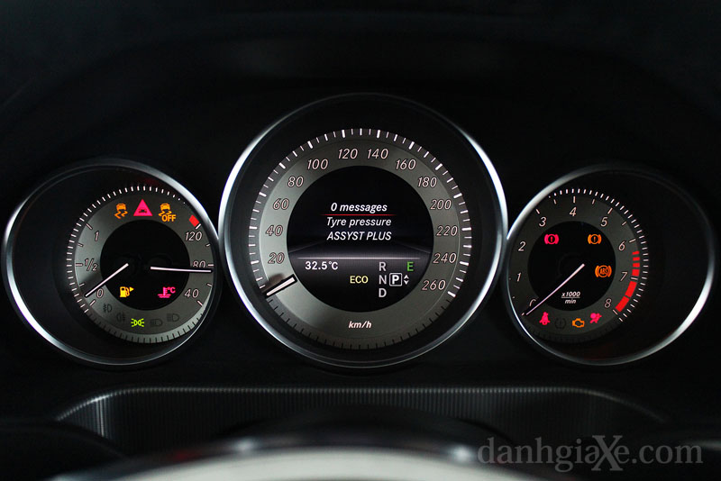 Hình ảnh xe Mercedes-Benz E-class 2013