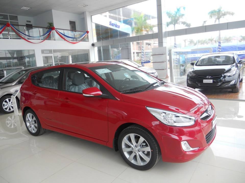 Used 2014 Hyundai Accent Hatchback Review  Edmunds