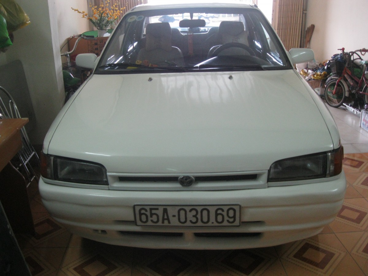 Mazda 323 1995  Cần bán lại xe Mazda 323 đời 1995 nhập khẩu nguyên chiếc