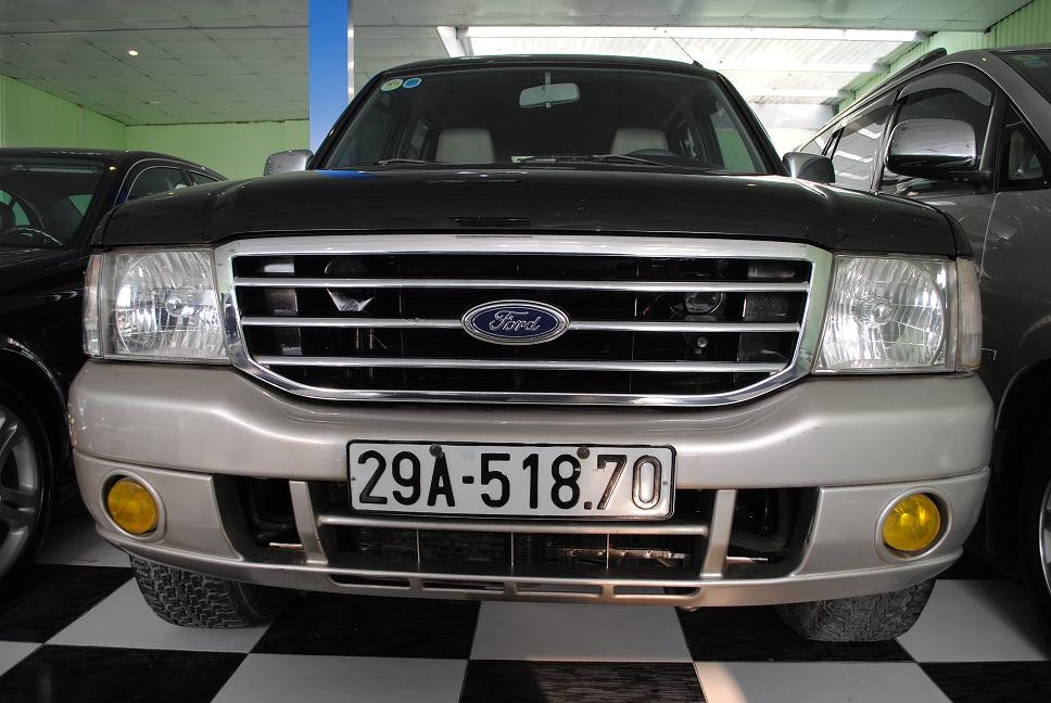 Ford Everest 2005