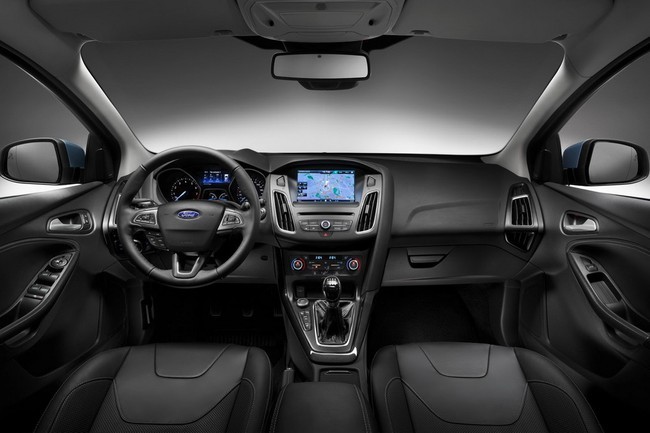 Bán Ford Focus S 20AT Hatchback 2015