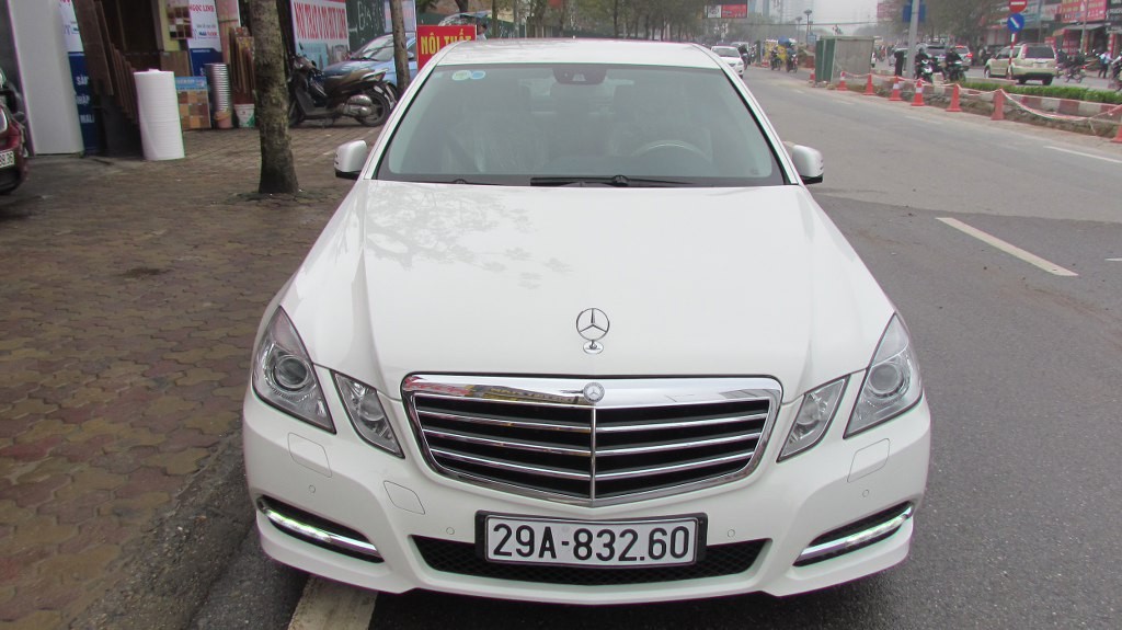Mua bán MercedesBenz E250 2012 giá 720 triệu  2774749