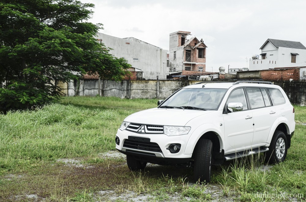 Đánh giá Mitsubishi Pajero Sport qua 4 năm sử dụng Chất ở động cơ nhược  về tiện nghi