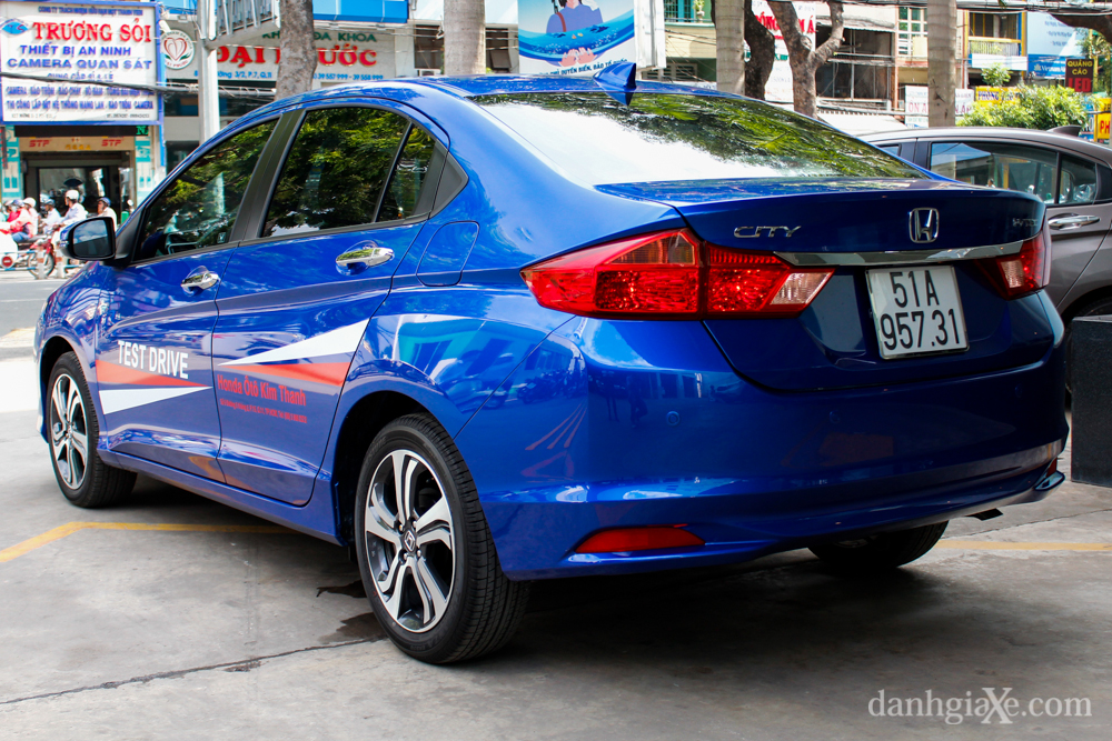 Honda City 2014  Chiếc sedan bền bỉ cho người trẻ  Cho thuê xe hơi  TpHCM cho thuê xe tự lái  BongTripvn