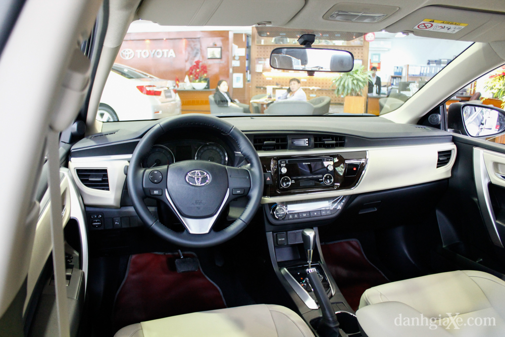 DRIVEN 2014 Toyota Corolla Altis 20 V Malaysian review