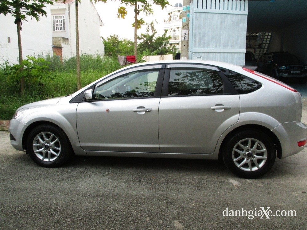 2009 Ford Focus Review  Drive
