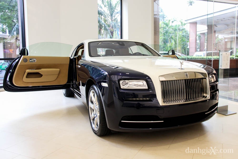 RollsRoyce Phantom Coupe 2014 review  66 facts and highlights