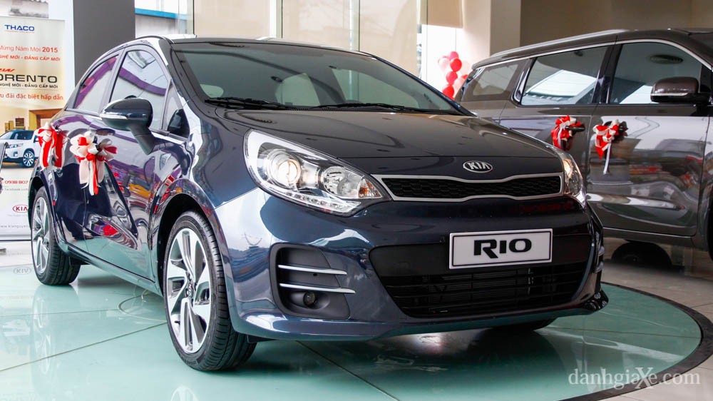  Imágenes detalladas del Kia Rio Hatchback