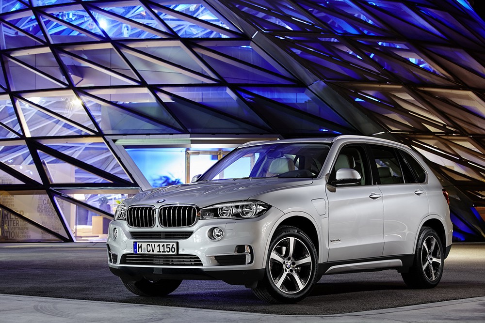  BMW lanza el nuevo X5 Hybrid