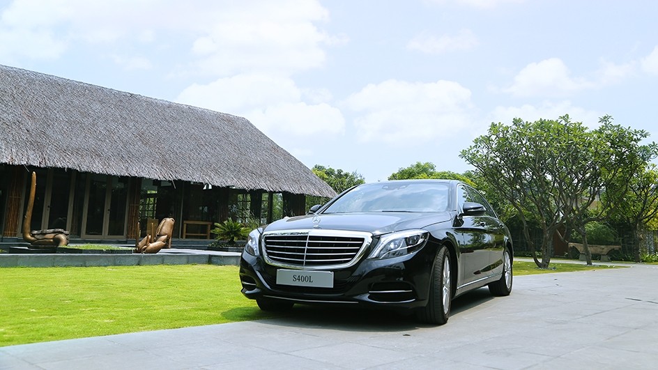 MercedesBenz Việt Nam bàn giao xe SClass cho khu nghỉ dưỡng 5 sao Naman Retreat #4 MercedesBenz Việt Nam bàn giao xe SClass cho khu nghỉ dưỡng 5 sao Naman Retreat