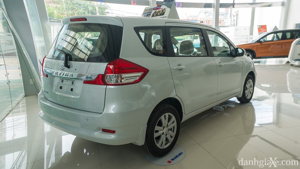 Đánh giá xe Suzuki Ertiga 2016