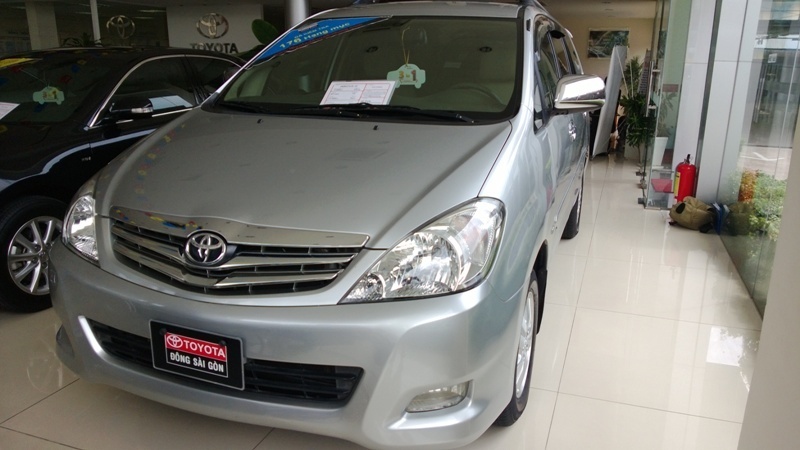 Bán xe ô tô Toyota Innova đời 2009 giá rẻ chính hãng