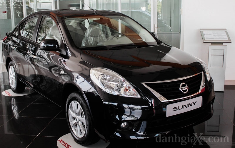 Đánh giá xe Nissan Sunny 2013