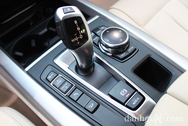 BMW-x5-2014-116(1).jpg