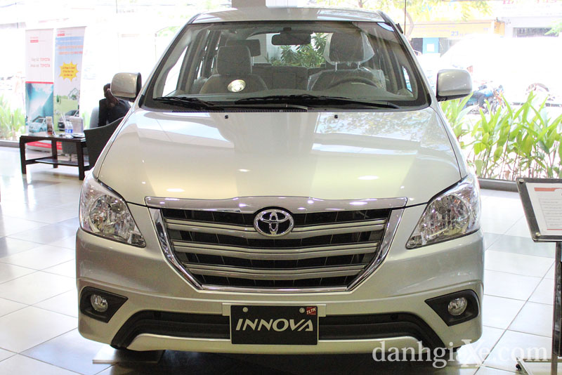 Đánh giá xe Toyota Innova 2014