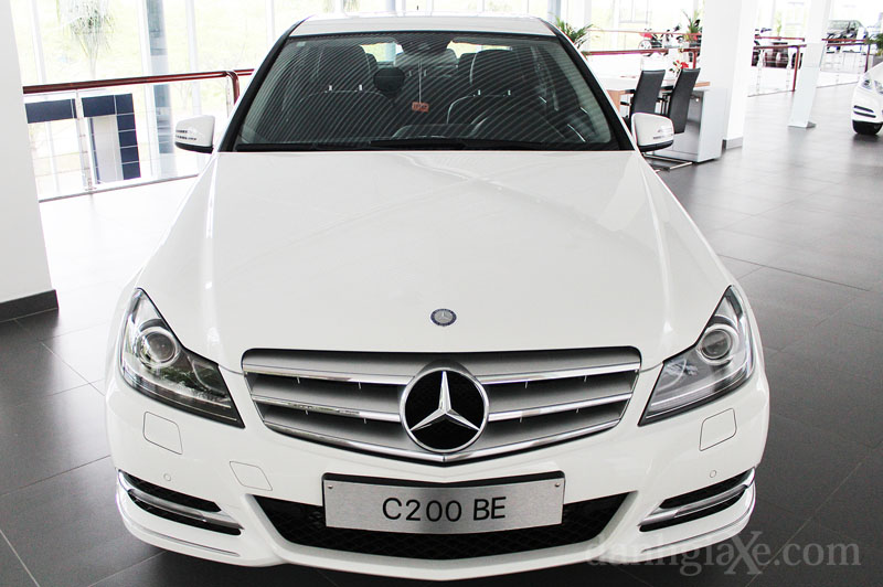 Đánh giá xe Mercedes-Benz C-class 2012