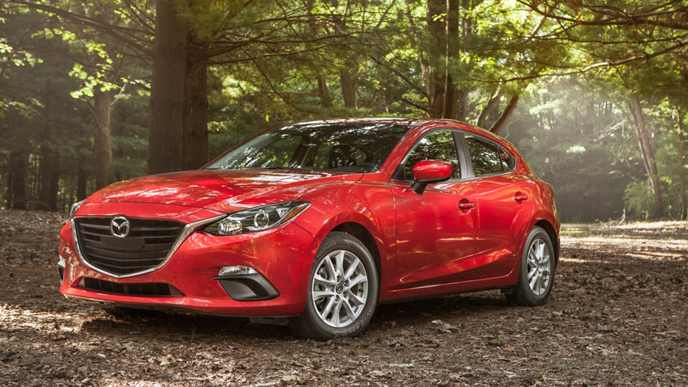 Màu xe Mazda 3 2016 hợp tuổi