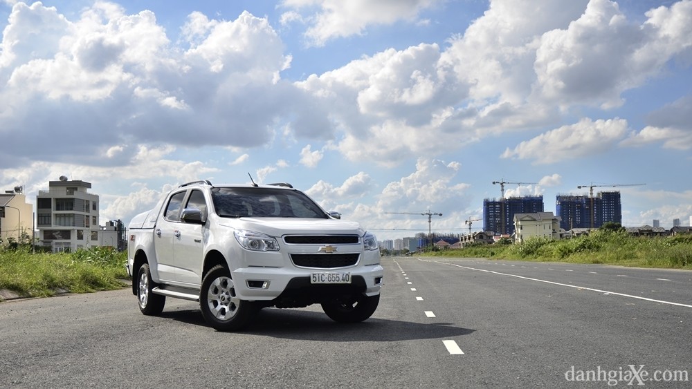 Chevrolet Việt Nam ra mắt Colorado 2015 Bổ sung hộp số tự động động cơ  25 hệ thống MyLink